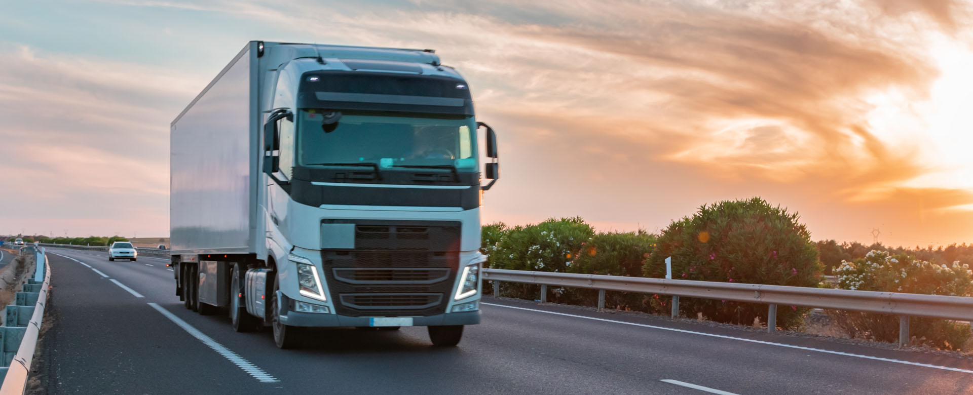 Un camion sur la route