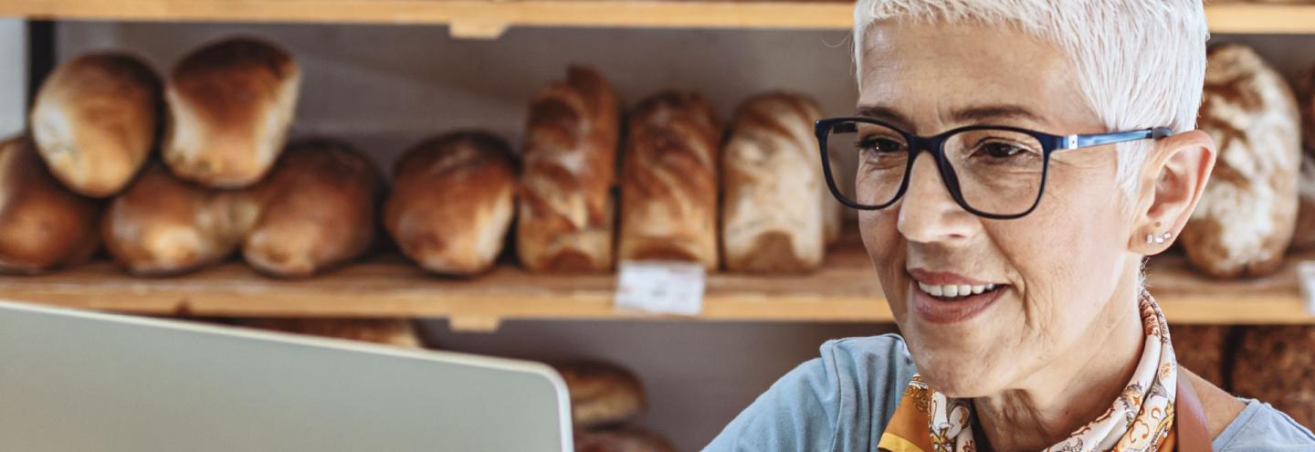 Artisan qui créée son compte professionnel de prévention en ligne